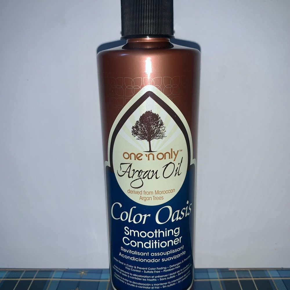 ONE 'N ONLY COLOR CARE OASIS ARGAN OIL SMOOTHING CONDITIONER 12 OZ ANTI-FRIZZ